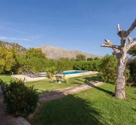 Sleeps 4 With Pool Air Con And Wifi *